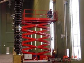 美国吉尼38米自行曲臂高空作业车